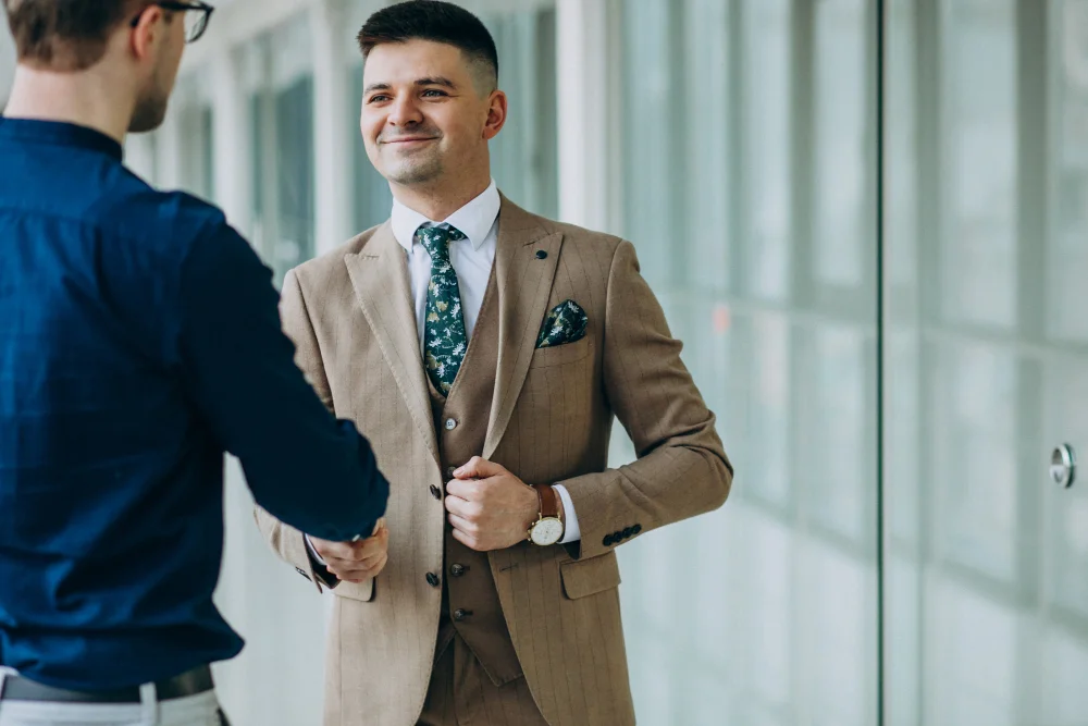 Estratégias de Branding Pessoal: Como o Branding Pessoal de uma Empresa Ajuda a Atrair Clientes e Aumentar Receitas 12 empresa negocios