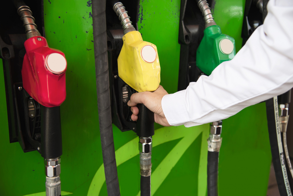 Como transportar combustível com tambor com segurança? 13 gasolina